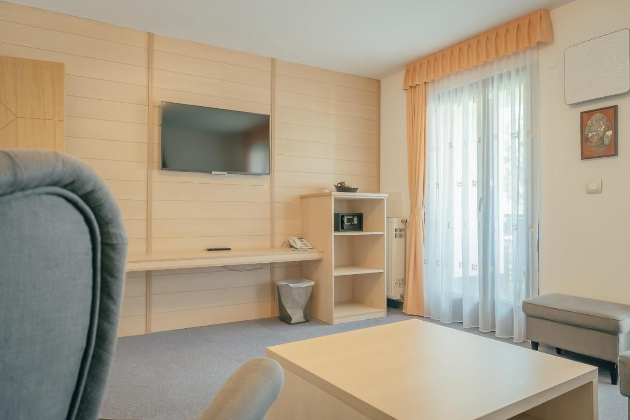 Garni Hotel Miklic Kranjska Gora Bagian luar foto